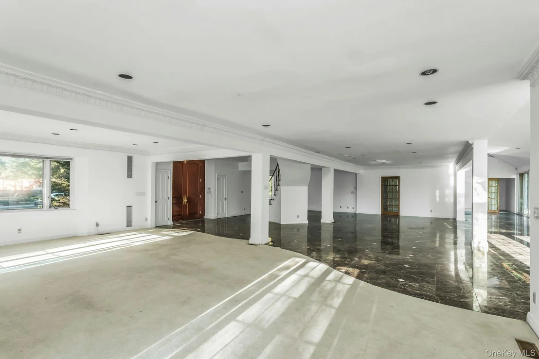 Photo of 21 Overbrooke Lane