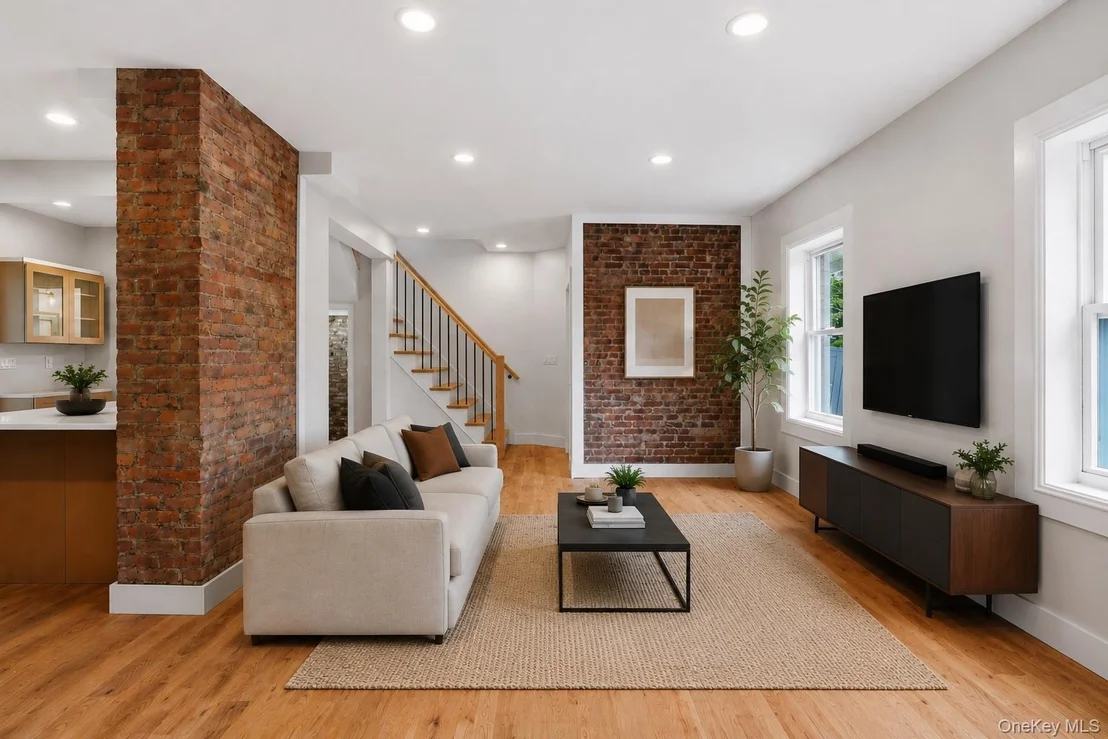 Photo of 10 Robinson Street