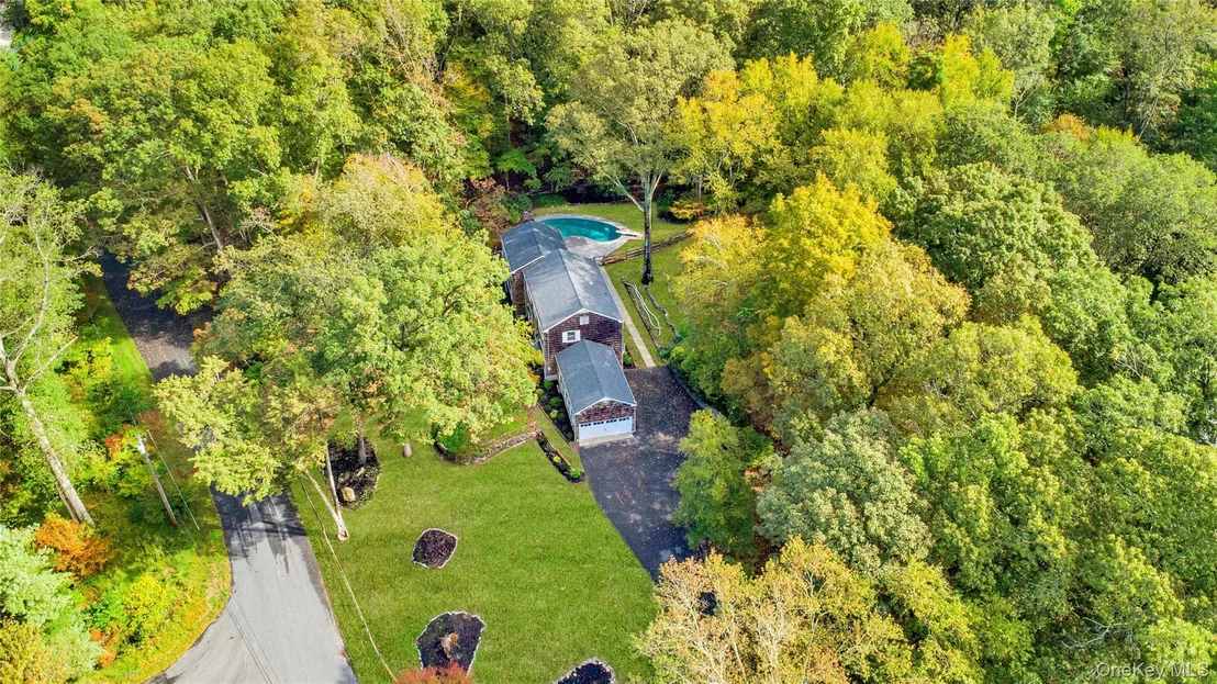 Photo of 23 Tatomuck Road
