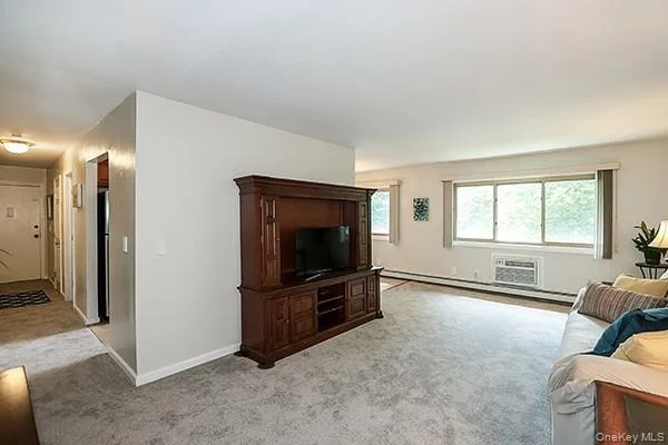 Photo of Unit 19B at 2449 Union Boulevard