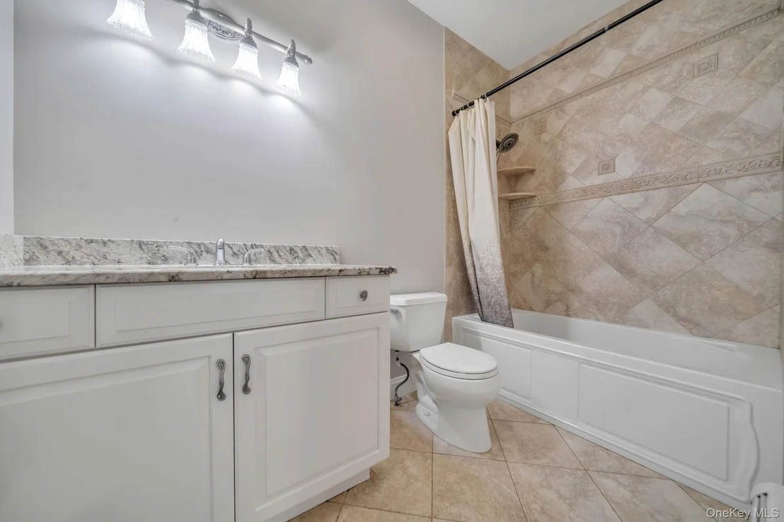 Photo of 7 Hampton Road