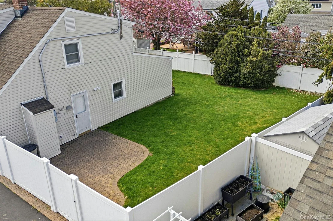 Photo of 124 Saddle Lane