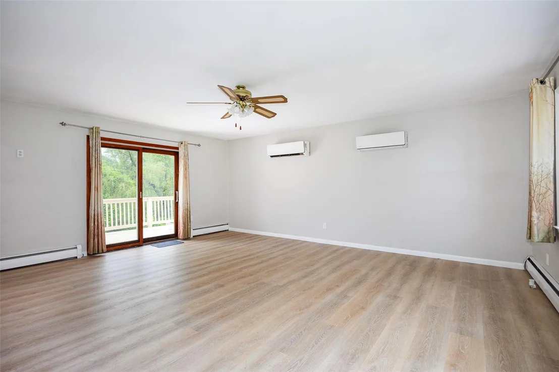 Photo of 16 Bushwick Road