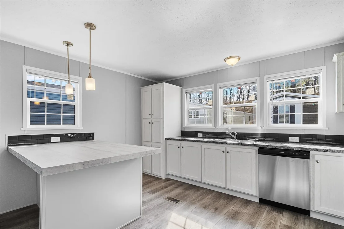 Photo of 25 Windward Way