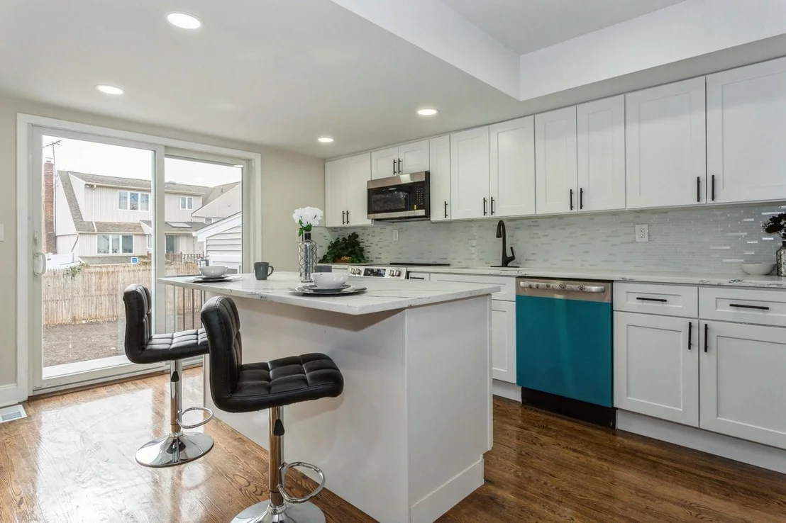 Photo of 141 Murray Drive