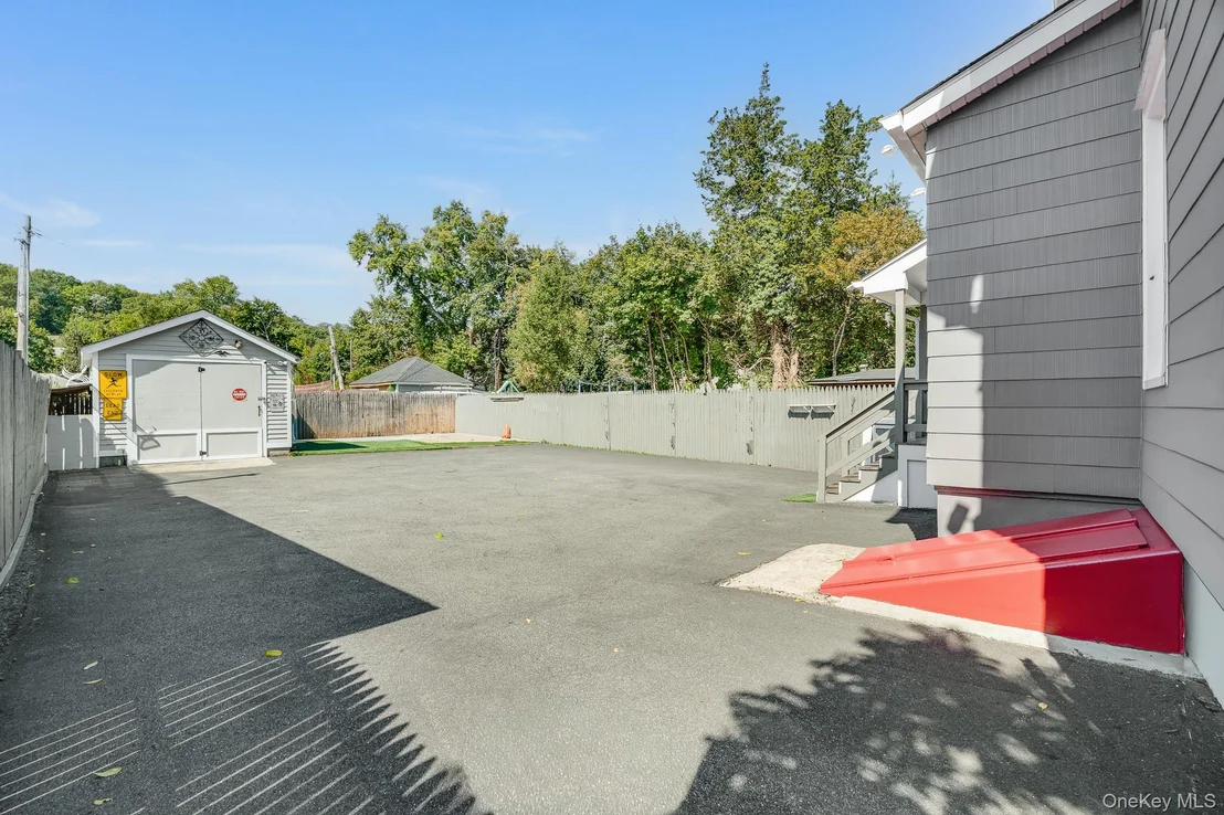 Photo of 514 Highland Avenue