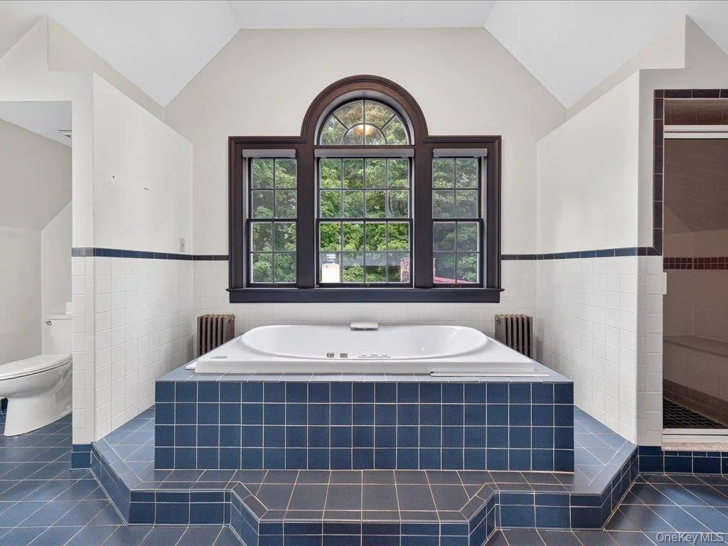 Photo of 121 Valley Farm Road