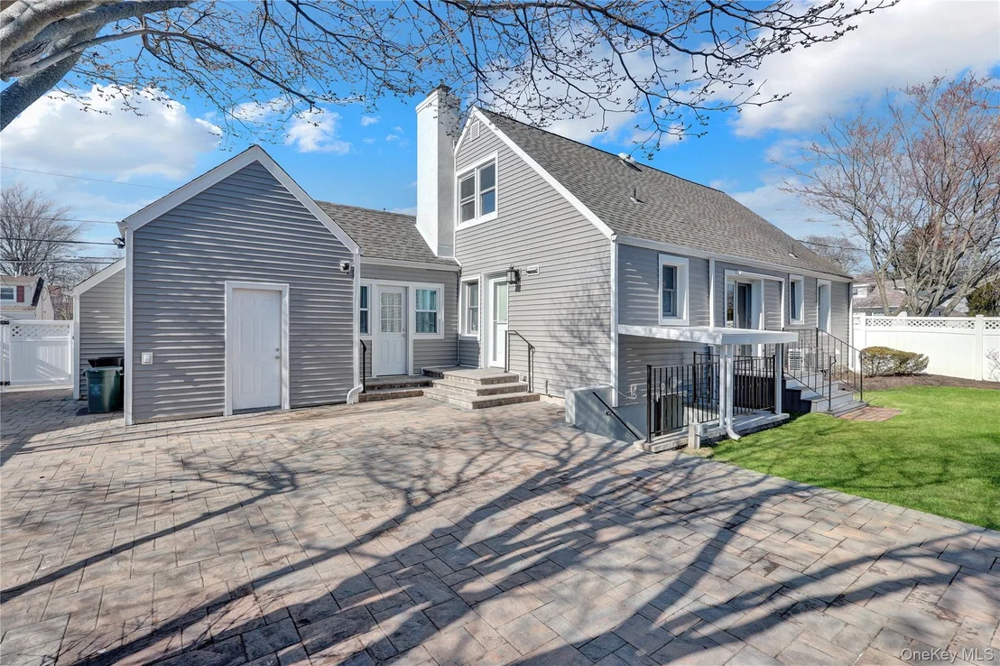 Photo of 45 Gregory Avenue