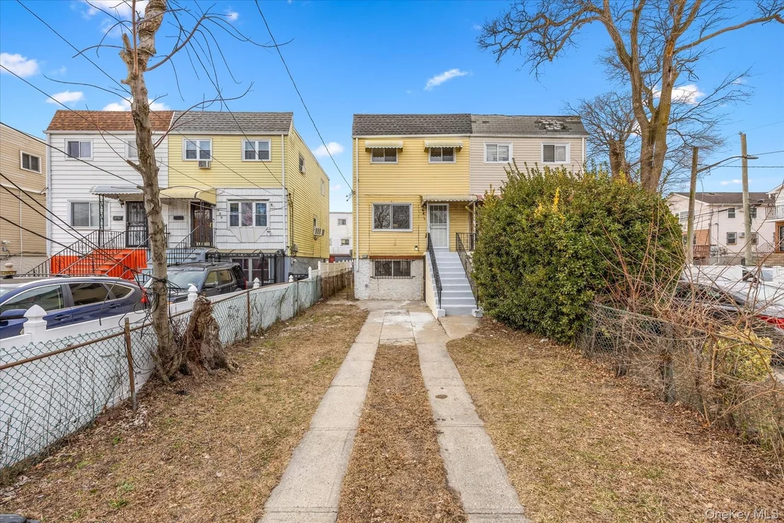 Photo of 641 Beach 65th Street
