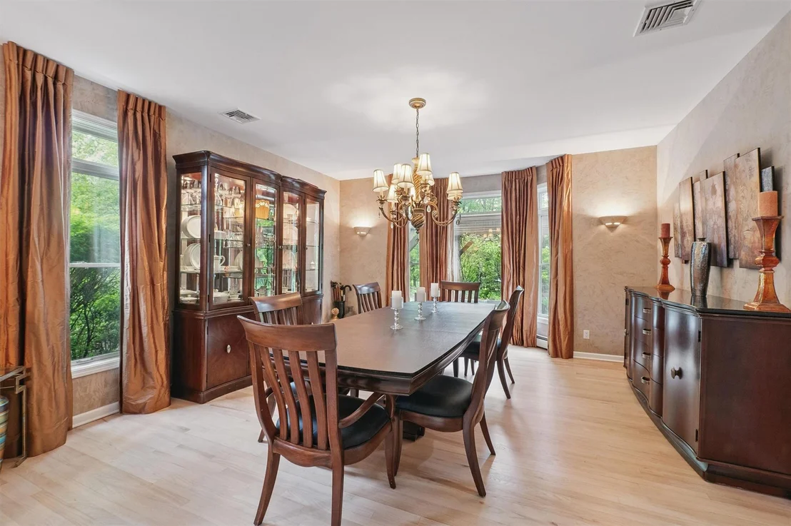 Photo of 21 Golf Course Drive