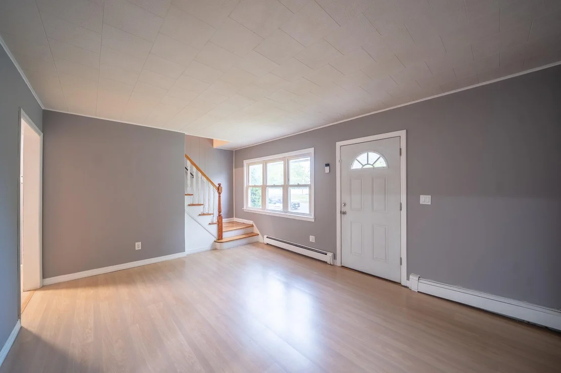 Photo of 31 PENINSULA Boulevard
