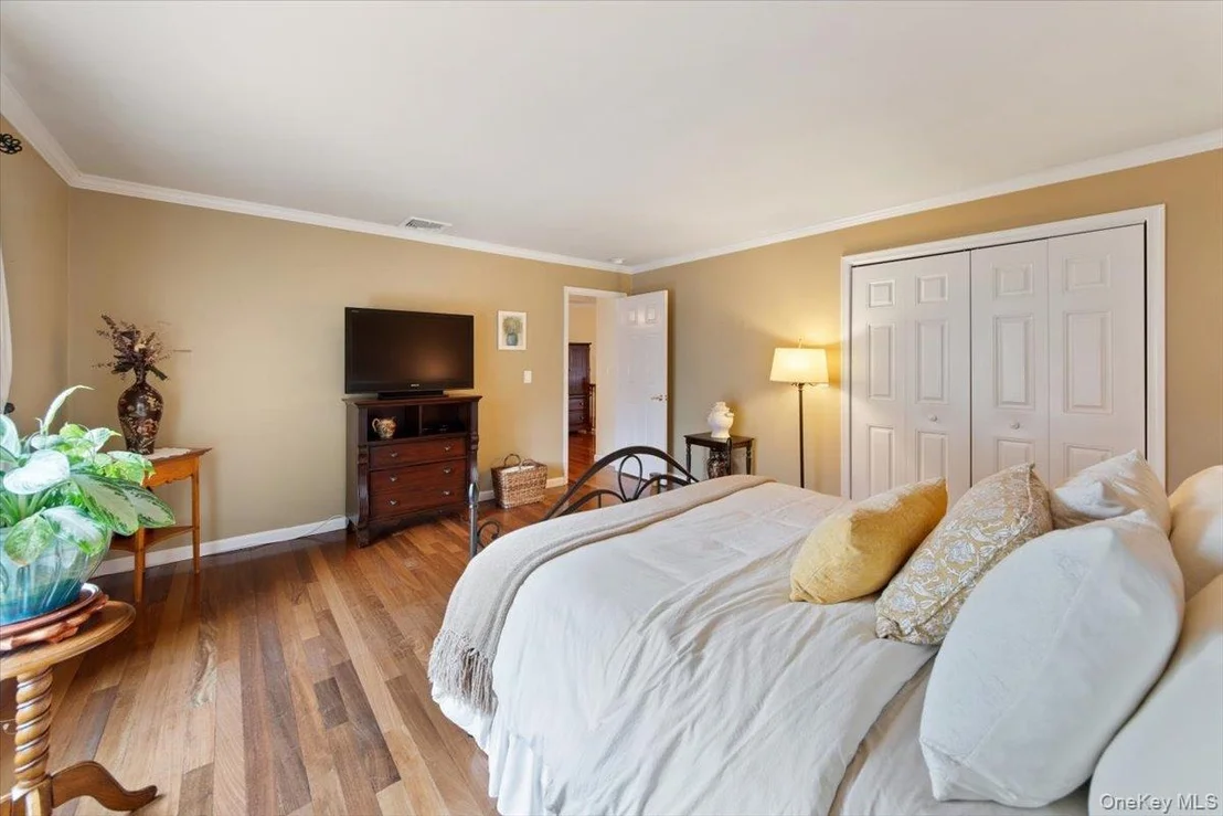 Photo of 1510 Maple Avenue