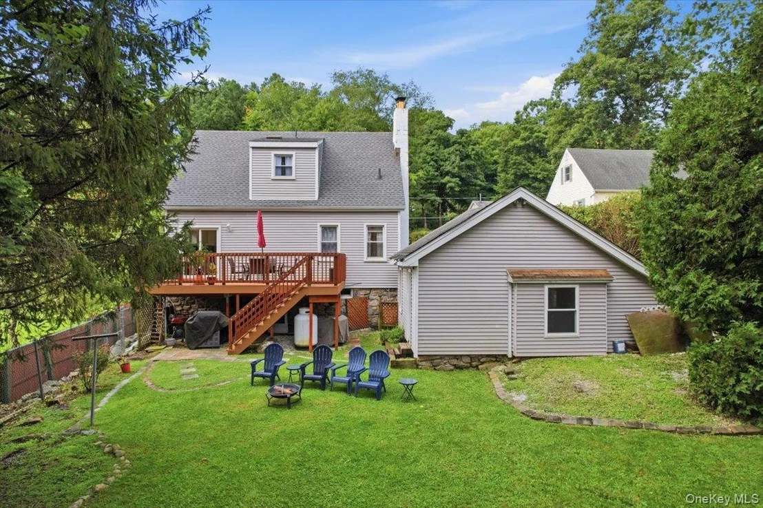 Photo of 9 Lawrence Drive