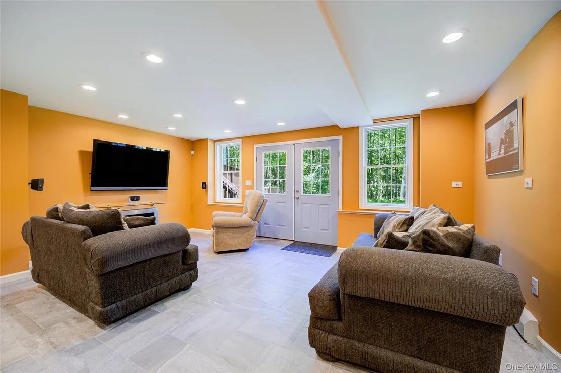Photo of 25 Springbrook Road