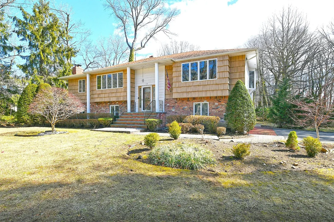 Photo of 116 Darrow Lane