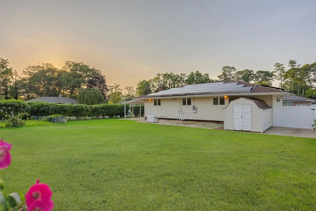 Photo of 20 Pittoni Drive