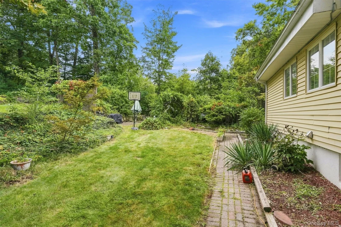 Photo of 169 Walnut Road