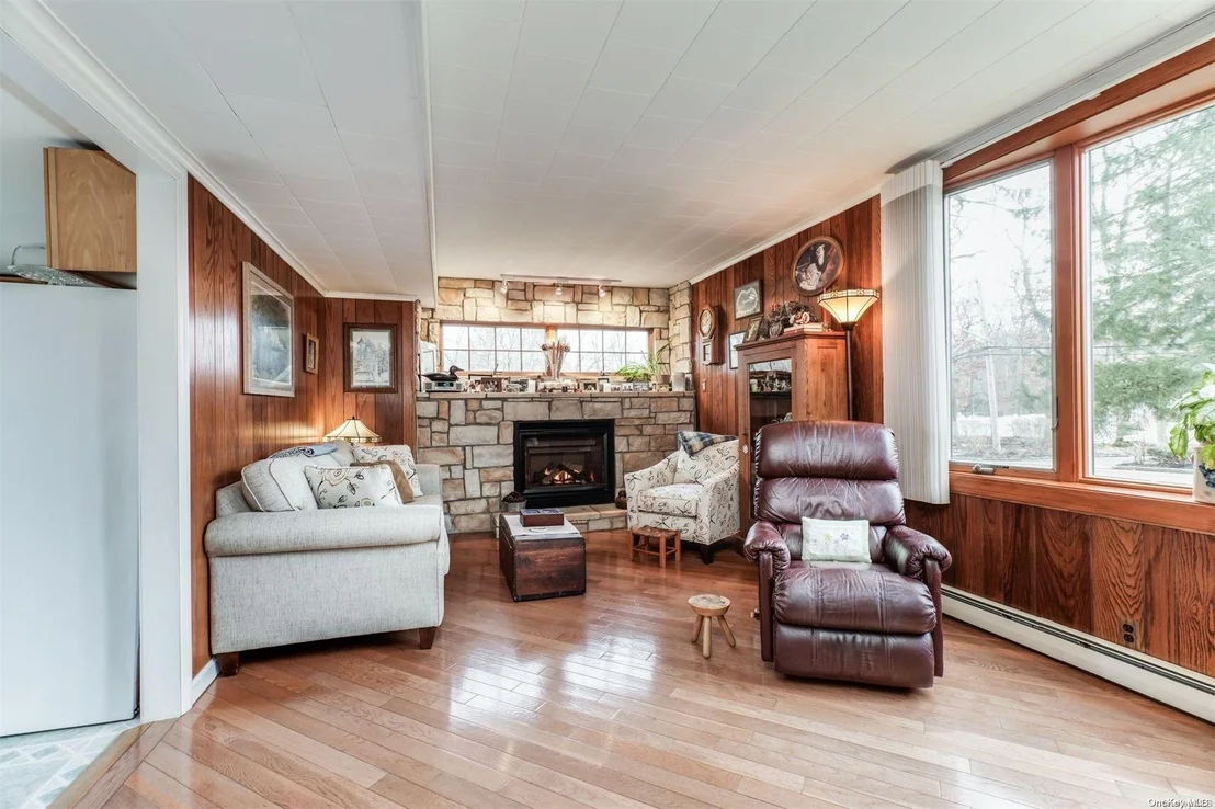 Photo of 55 Brook Lane