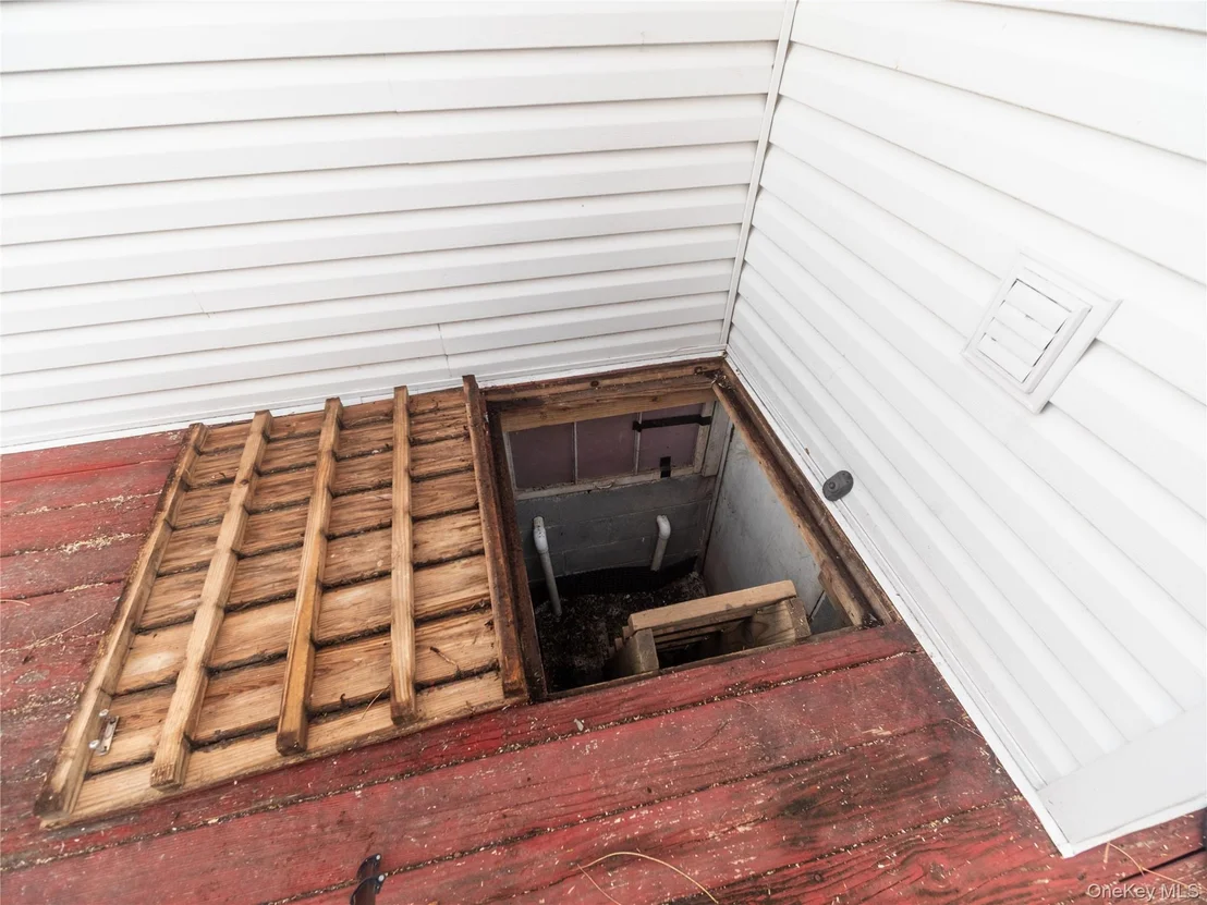 Photo of 8 Ridgeland Terrace