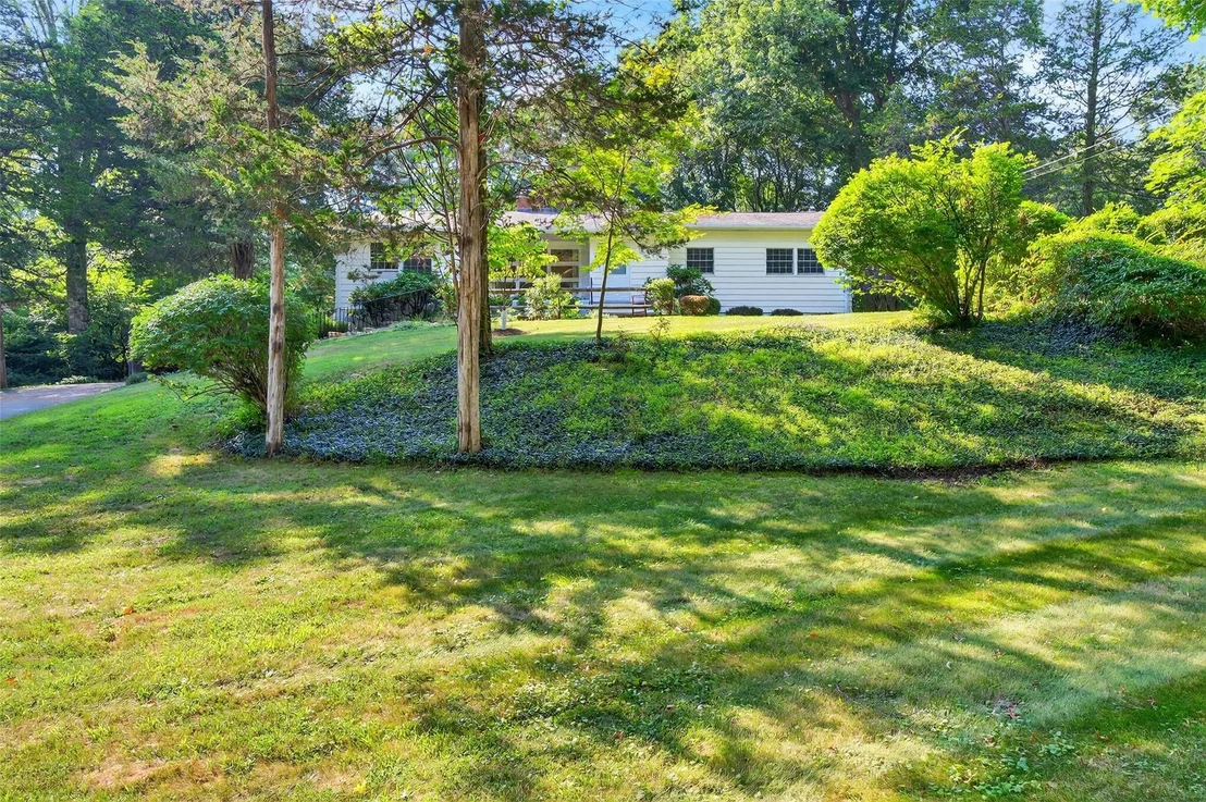 Photo of 7 Oak Bend Road
