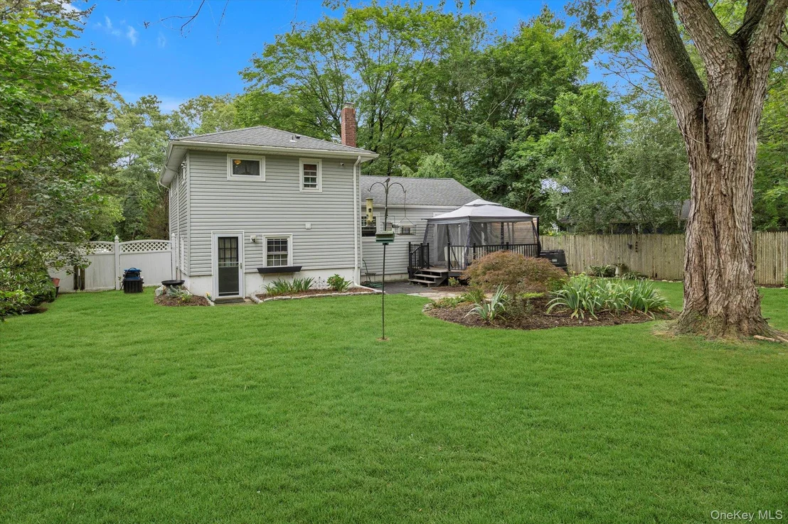 Photo of 153 Patchogue Yaphank Road