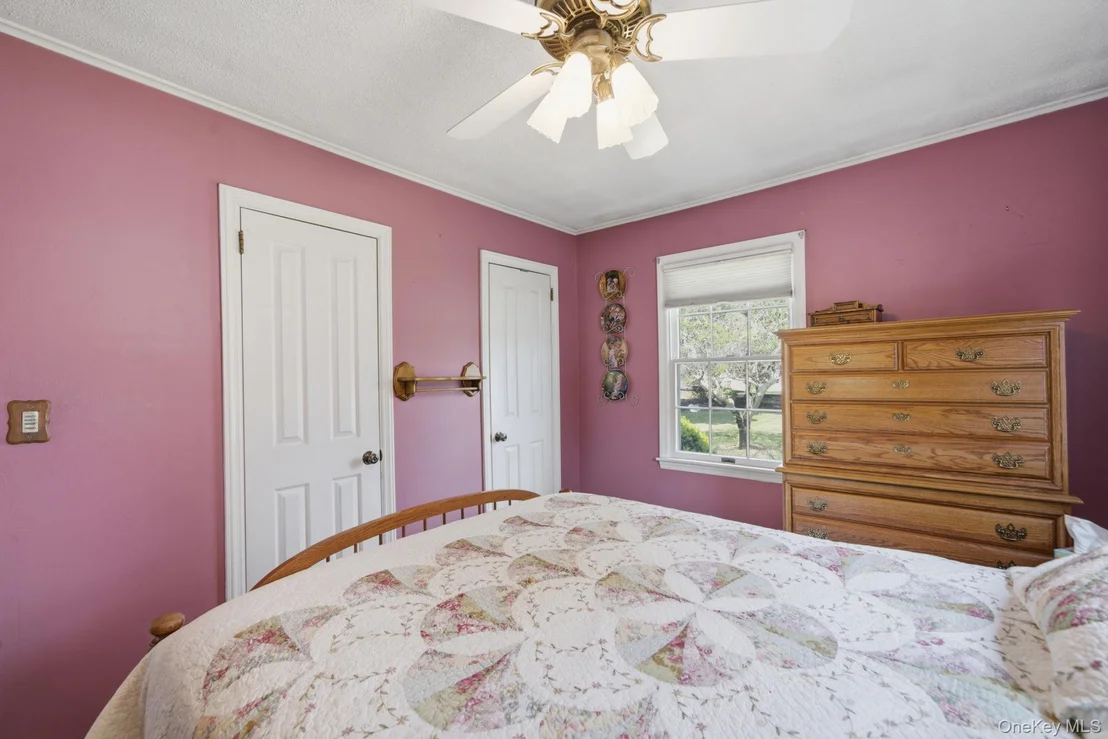 Photo of 112 Lawrence Avenue