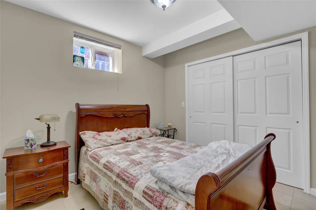 Photo of 3-27 Cresthaven Lane