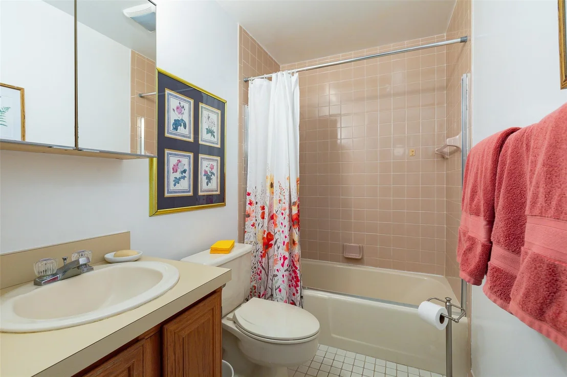Photo of 54 Bennett Common