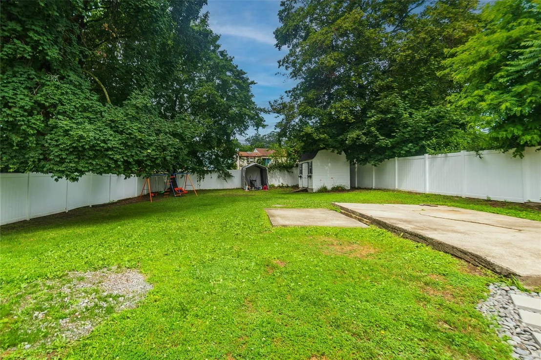 Photo of 31 Peter Cooper Drive