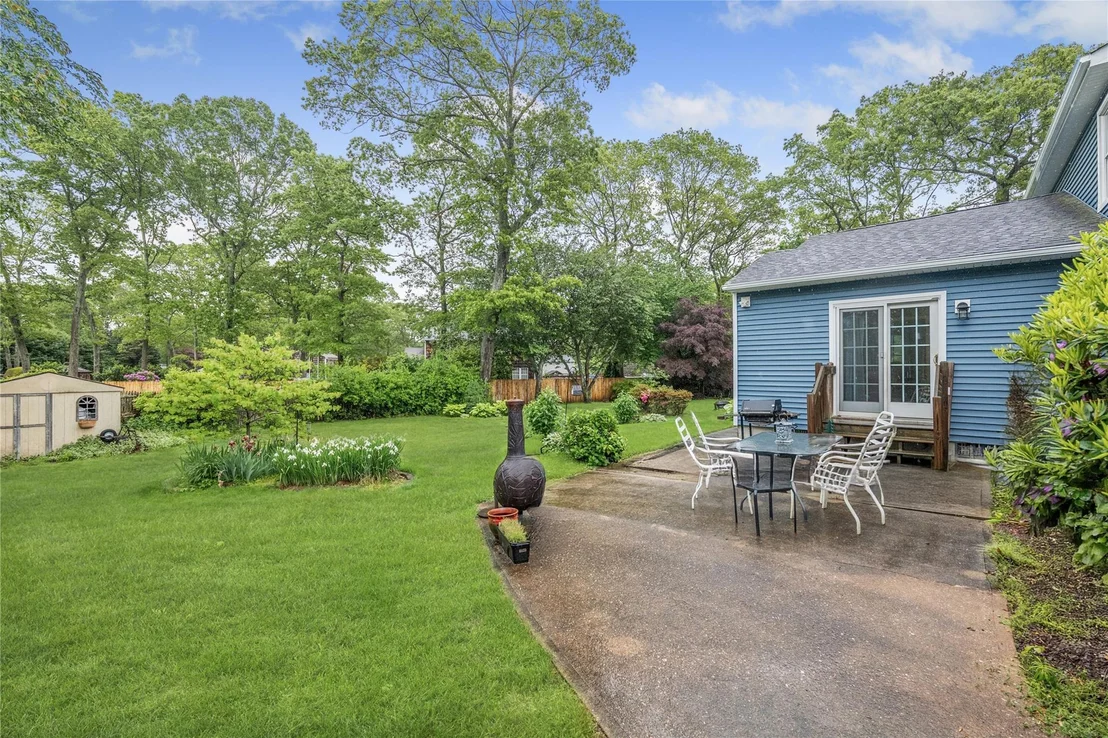 Photo of 5 Cedar Heights Drive