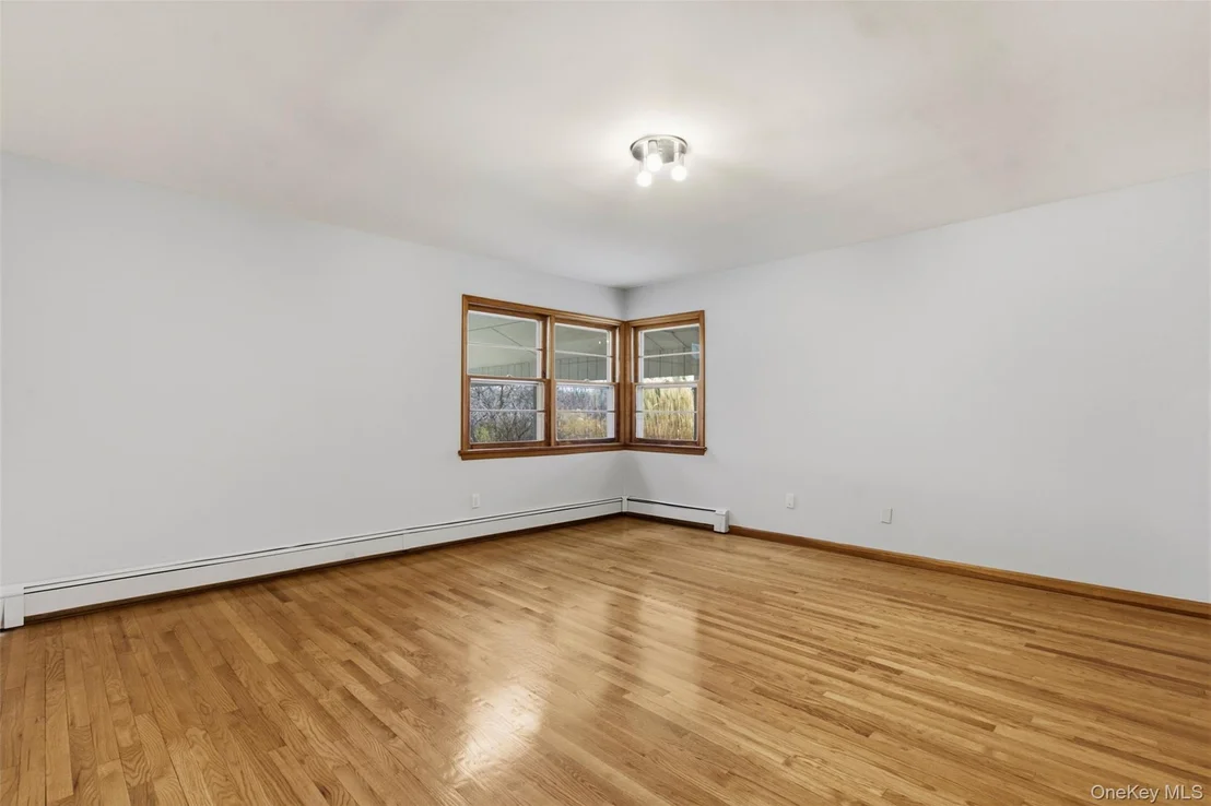 Photo of 27 Allapartus Circle