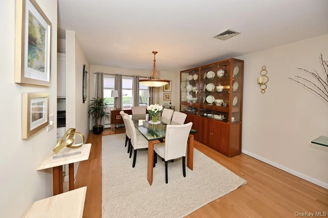 Photo of 13 Meadowlark Circle