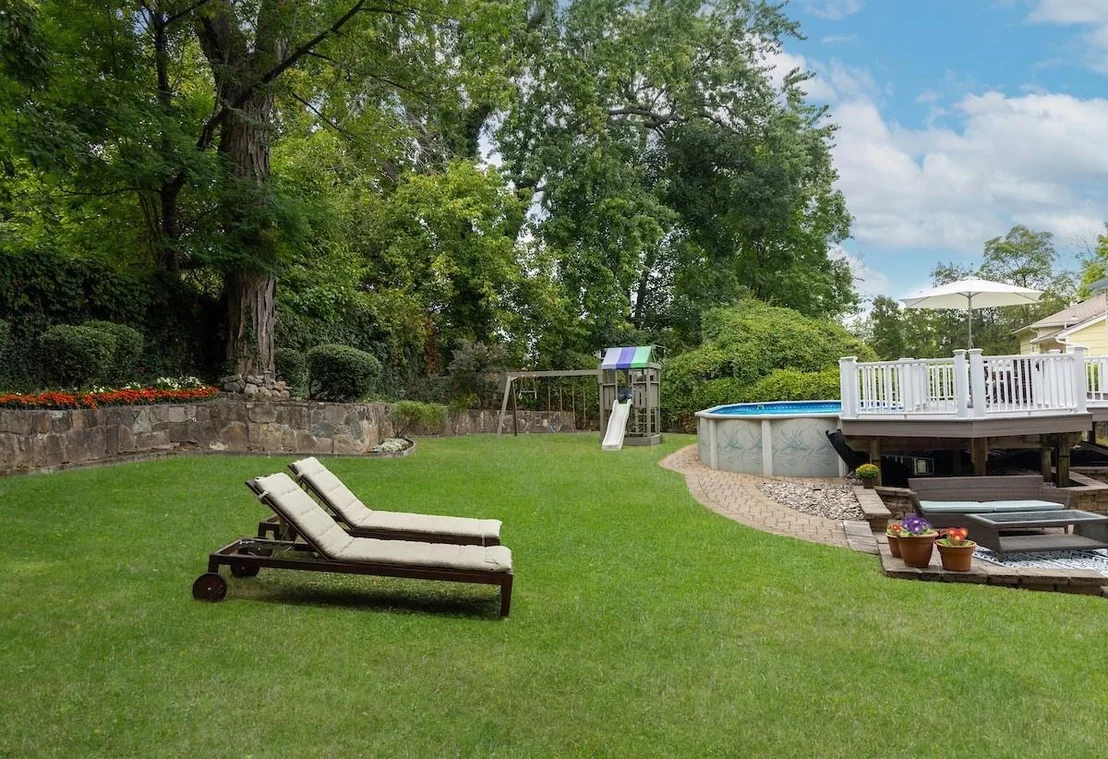 Photo of 12 Pietro Place