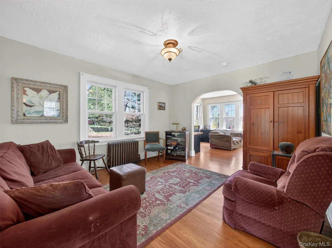Photo of 108 Summit Avenue