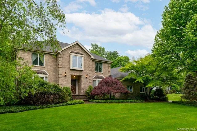 Photo of 7 Fair Oaks Drive