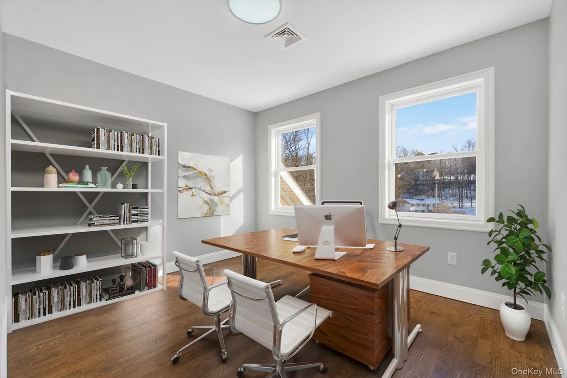 Photo of 27 King Drive