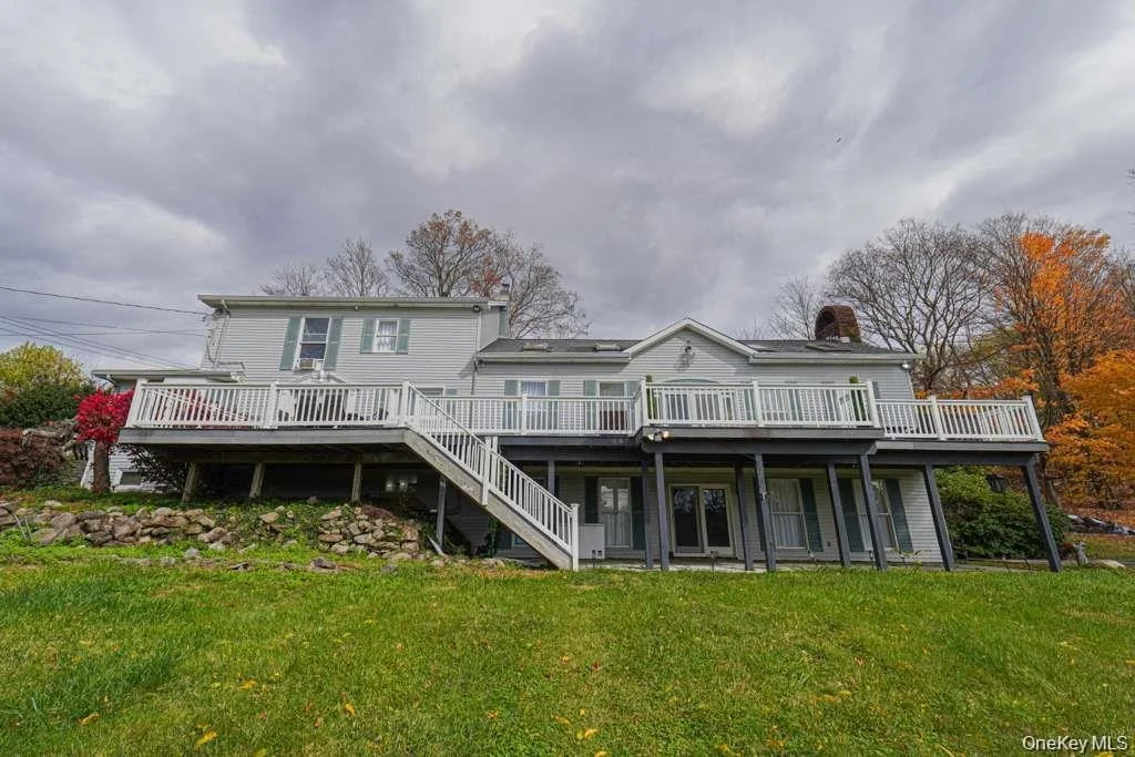 Photo of 333 Arcadia Road