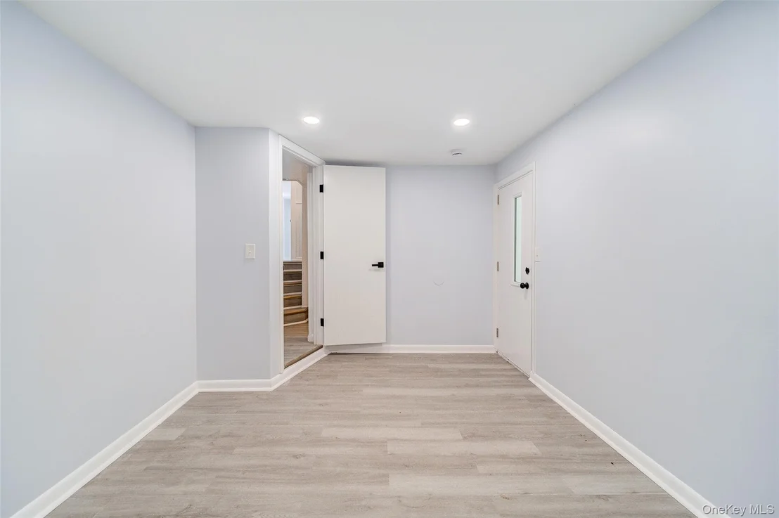 Photo of 219 Benedict Road