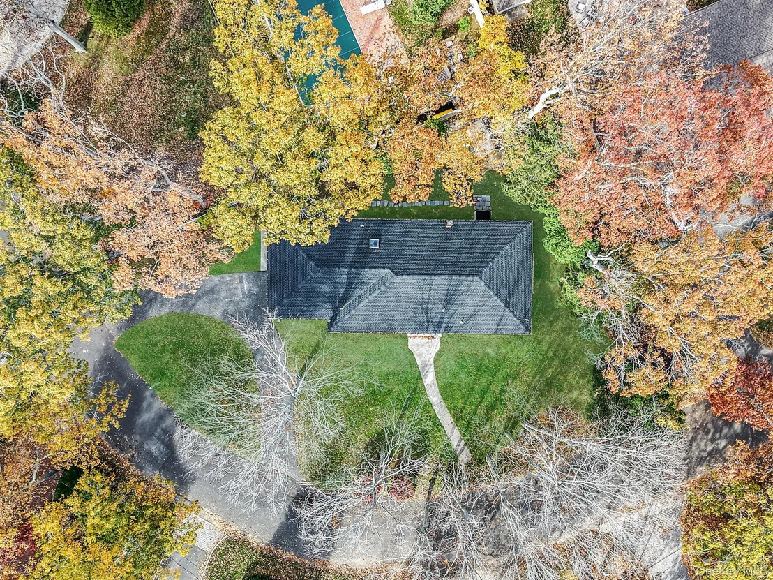 Photo of 780 Westview Drive
