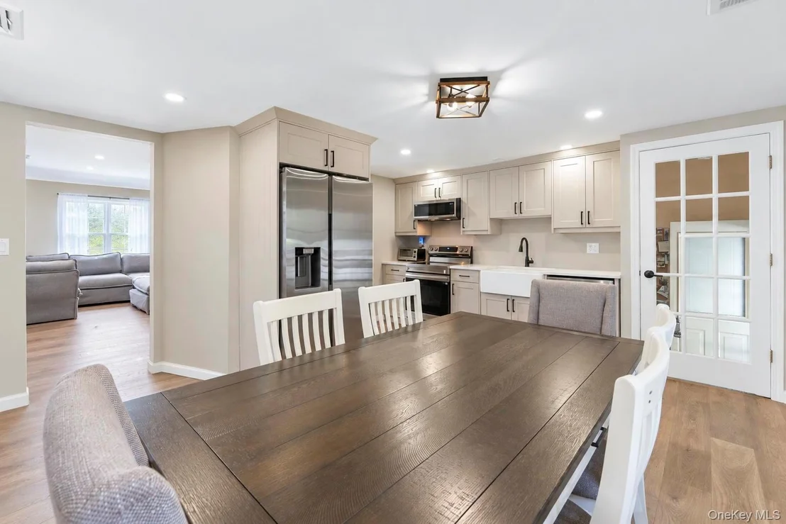 Photo of 11 Oak Street