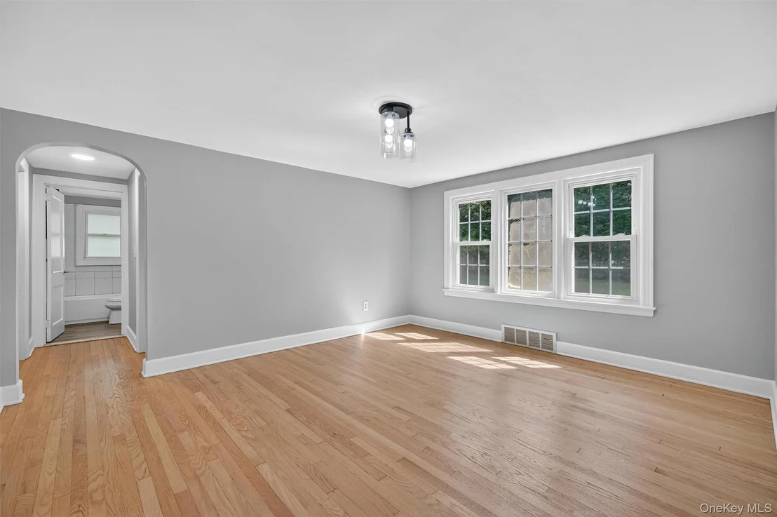 Photo of 2 Treadwell Circle