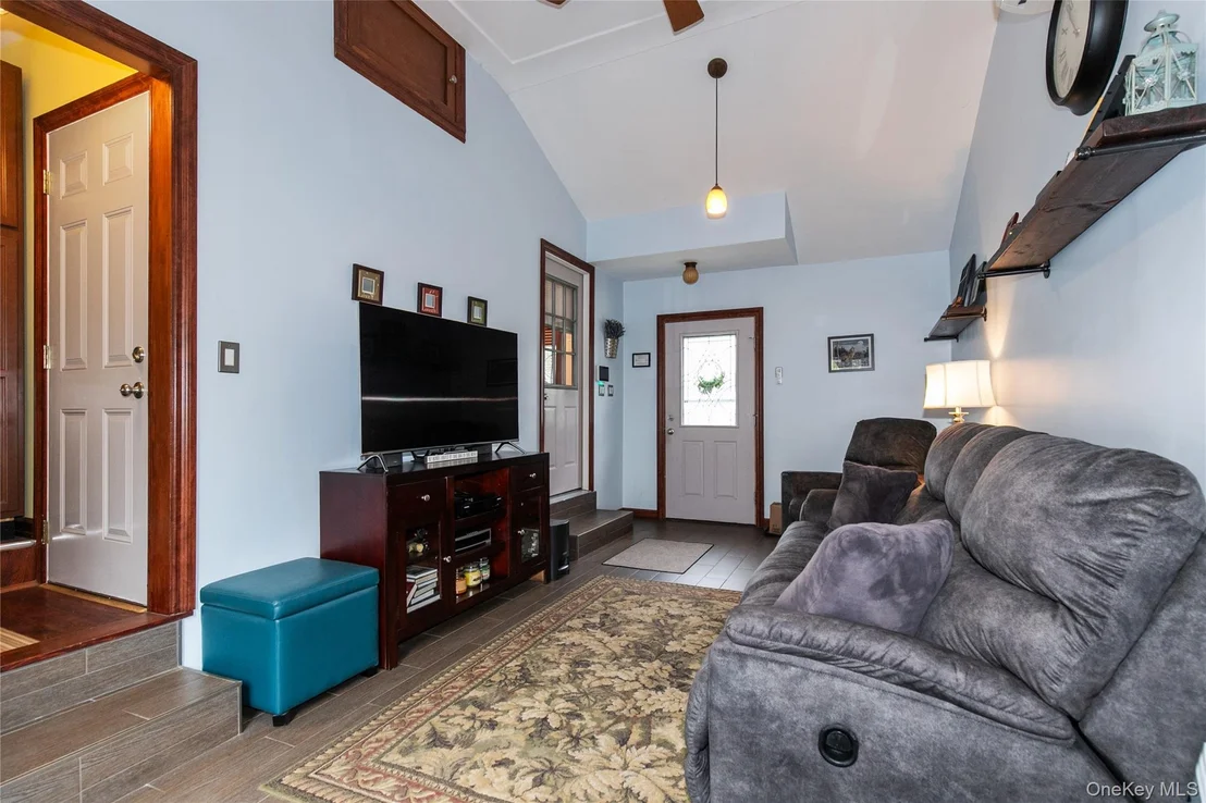 Photo of 43 Pickwick Drive