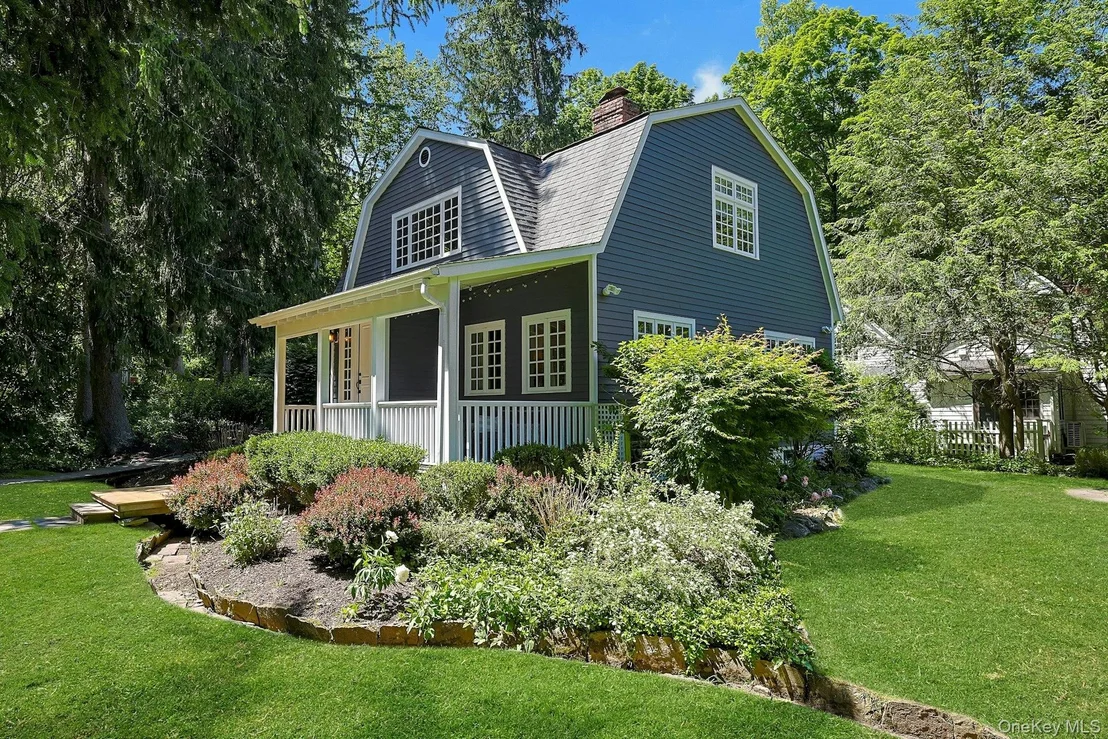 Photo of 65 Douglas Road