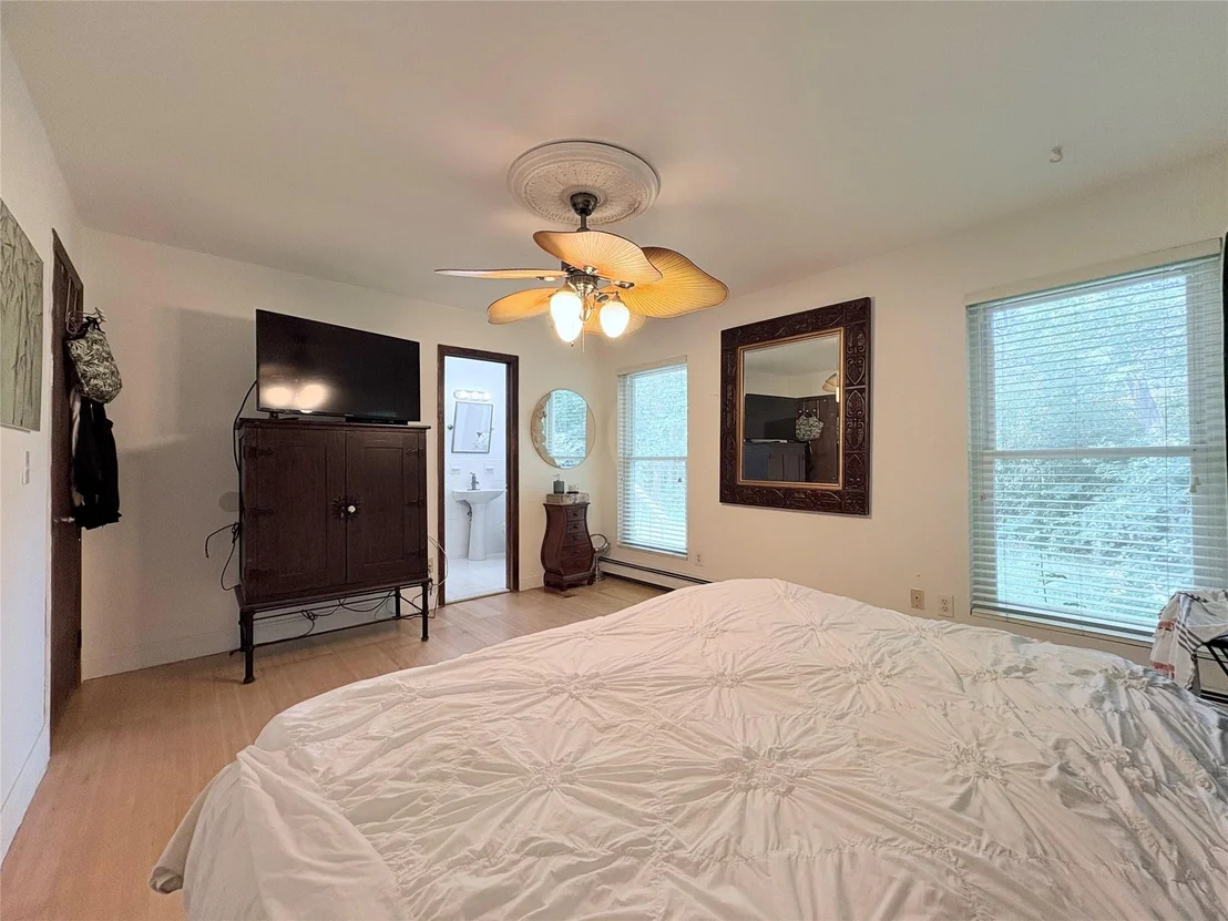 Photo of 257 Wavecrest Drive