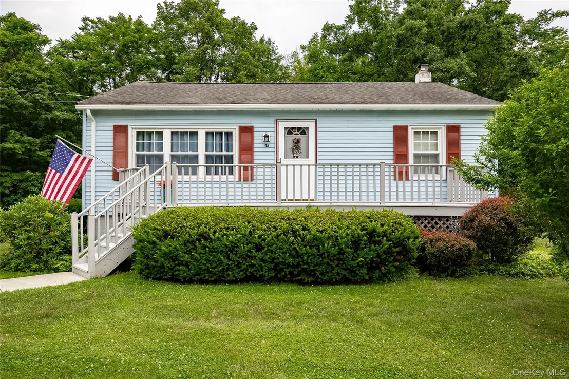 Photo of 45 Holt Road
