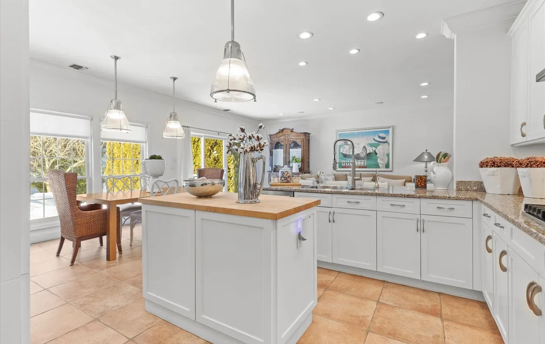 Photo of 98 Sagamore Drive