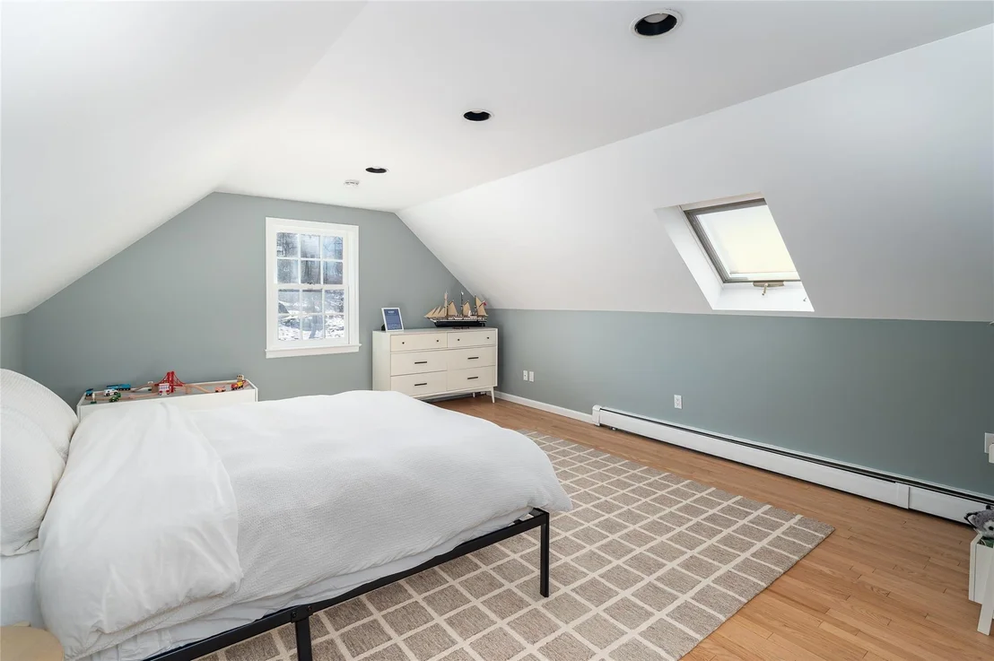 Photo of 2 Cedar Lane
