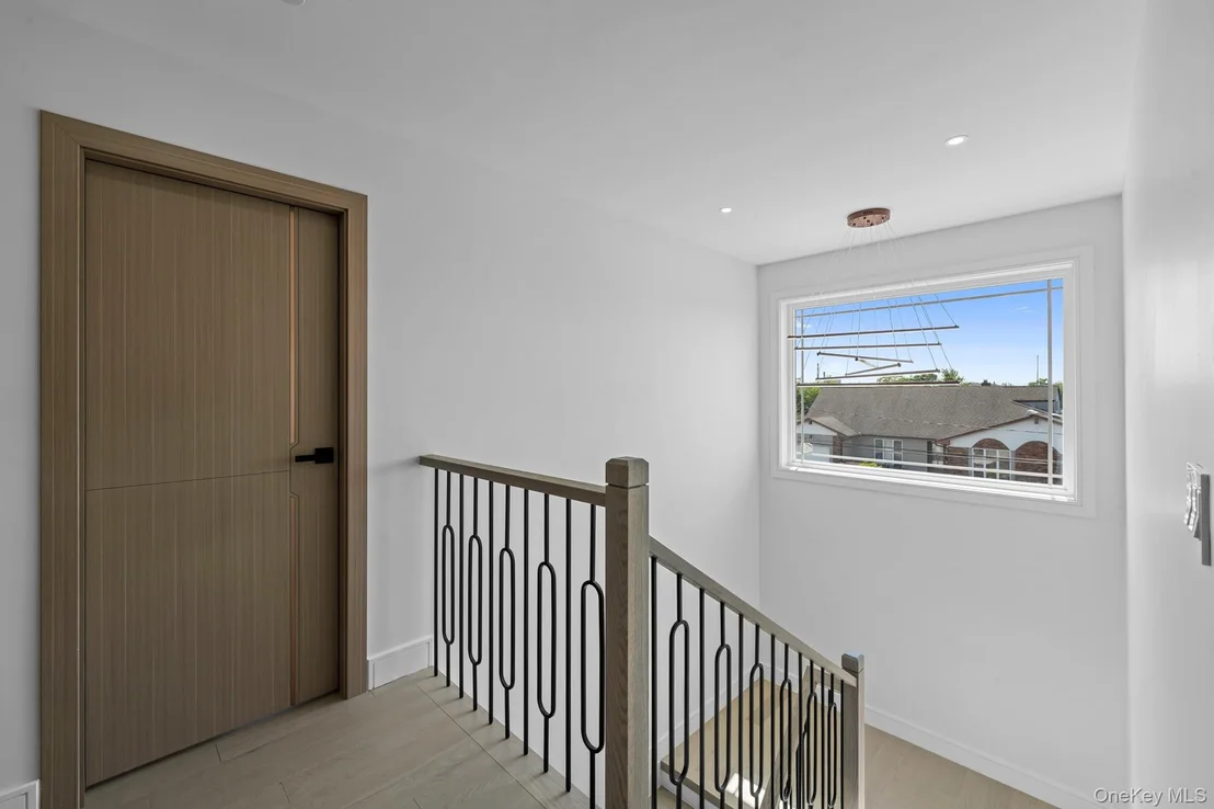 Photo of 3453 Ocean Avenue