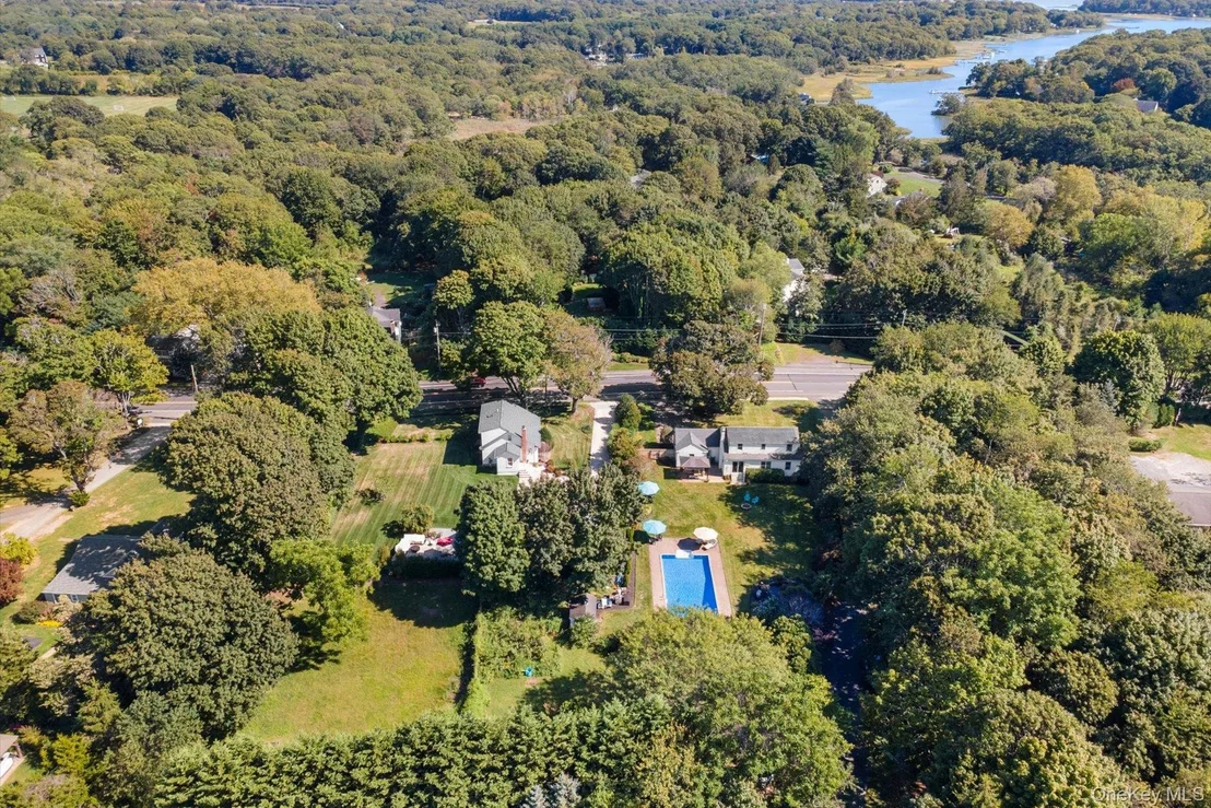 Photo of 33595 Main Road