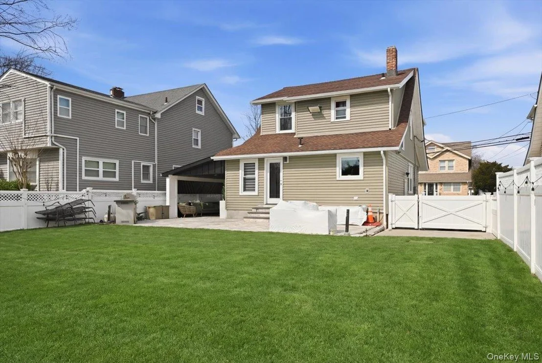 Photo of 98 Vincent Place